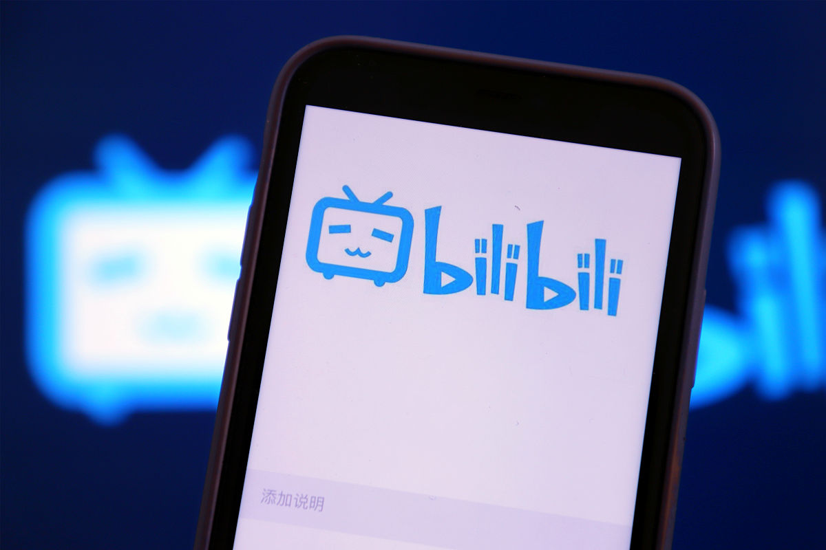 帮我写一个在哔哩哔哩屏蔽关键词的视频不会出现在我的首页内