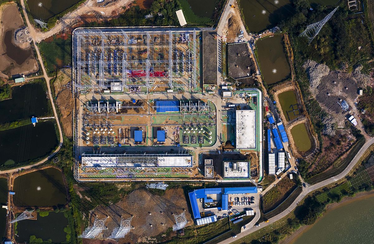 凤城媒体求助热线：您的倾听者和支持者