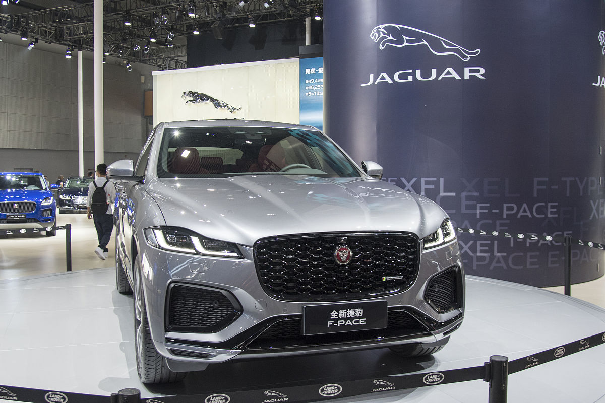 2020年11月20日,广州车展,捷豹路虎<strong>汽车</strong>展台全新捷豹f-pace.