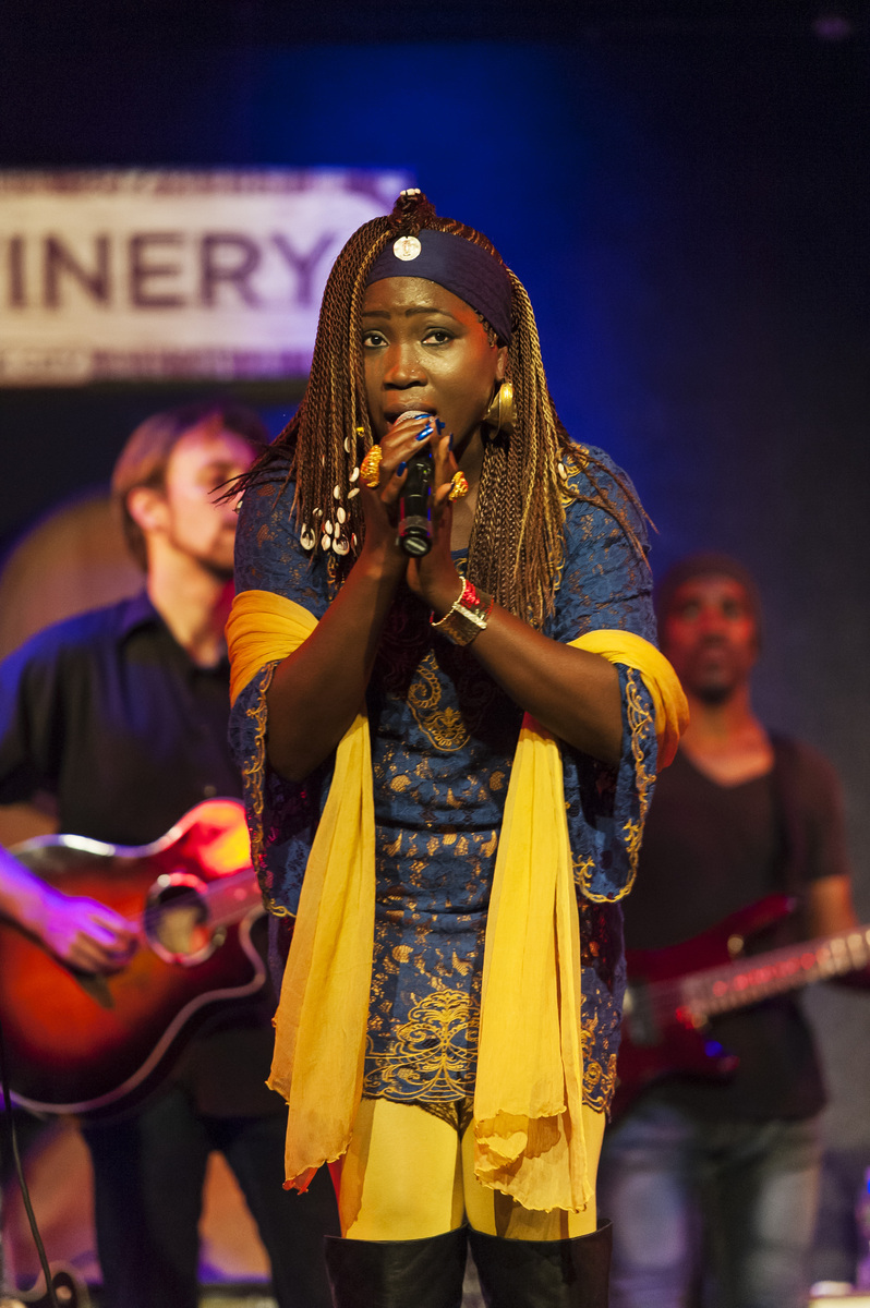 please generate summary with 10 sentences from httpshiphopdxcomnewslil-yachty-saturday-night-live-snl