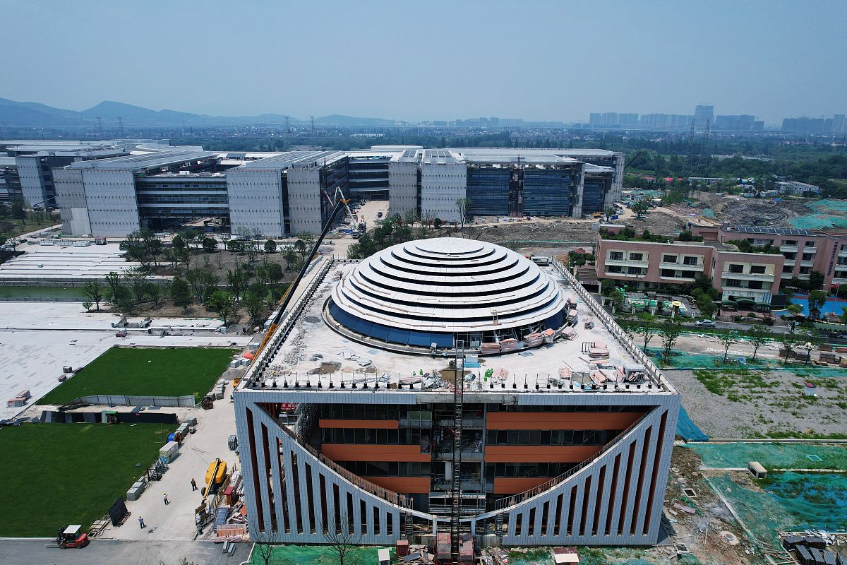 河南轻工业学校2023年招生办电话是多少怎么样