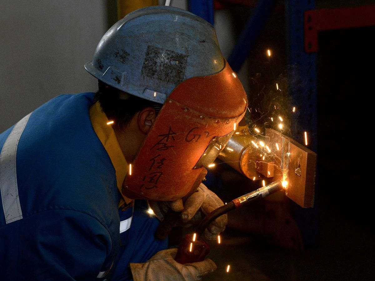 贵州铁路技师学院2023招生专业有哪些焊接加工专业好学吗