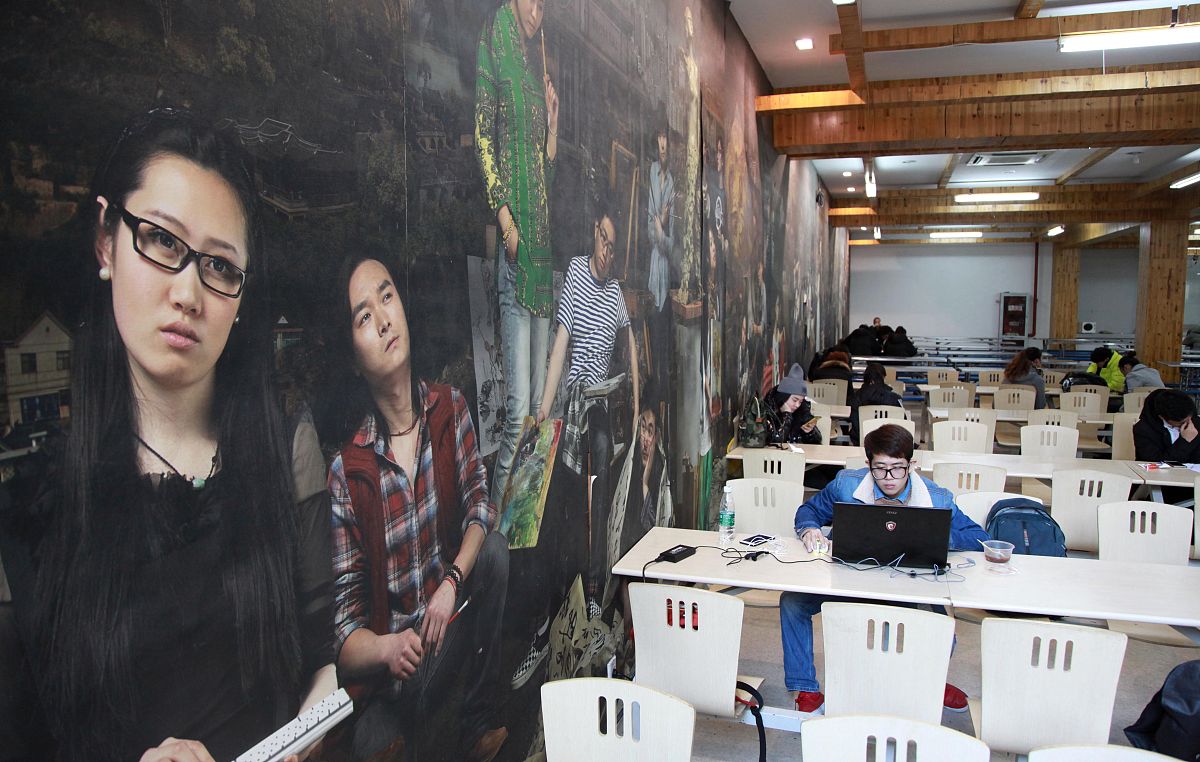 小学数学教学现状分析及改进策略研究论文摘要