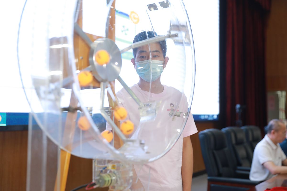 东莞华粤职业技术学校美术设计专业怎么样？| 深入了解教学质量和就业前景