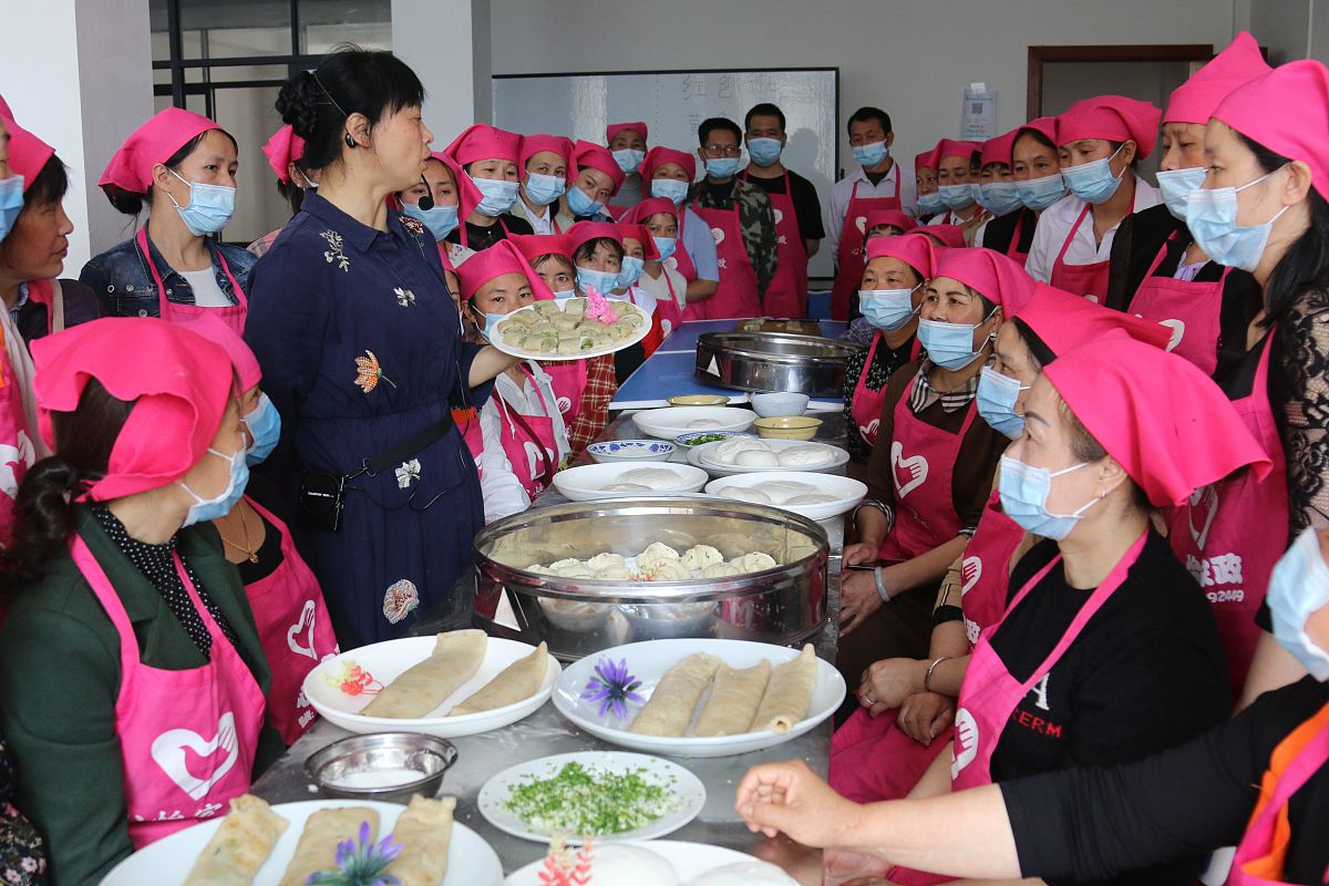 无锡曙光技工学校2022年招生电话-如何选择适合的专业