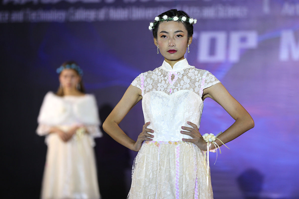 重庆航天职业技术学院艺术设计系举行2019届毕业设计展