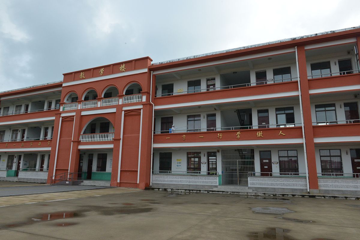 四川省彝文学校招生简章：2019年招生计划、对象、科目、时间等信息