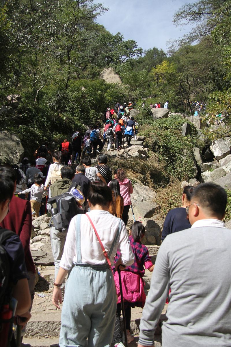 爬泰山前需要准备什么