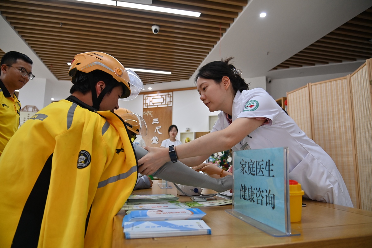 重庆卫生学校推荐：如何选择一所优秀的学校？