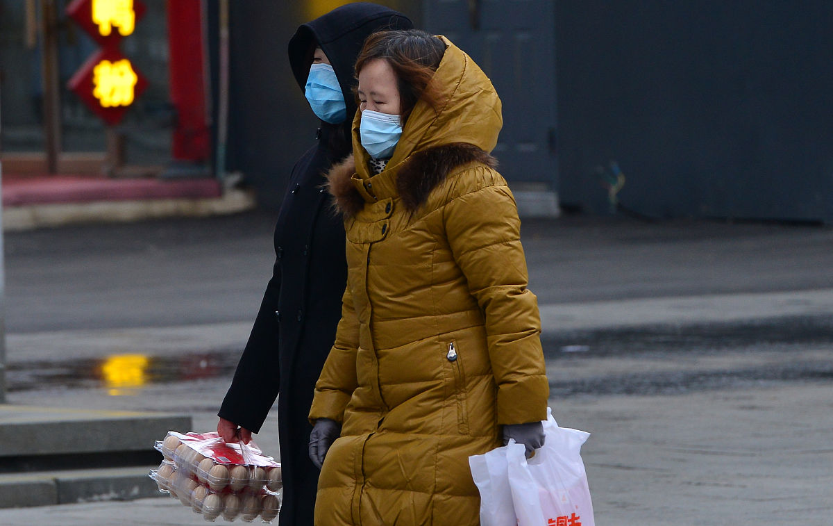 中国人冬天夏天都爱穿多少穿多少？这背后的原因是什么？