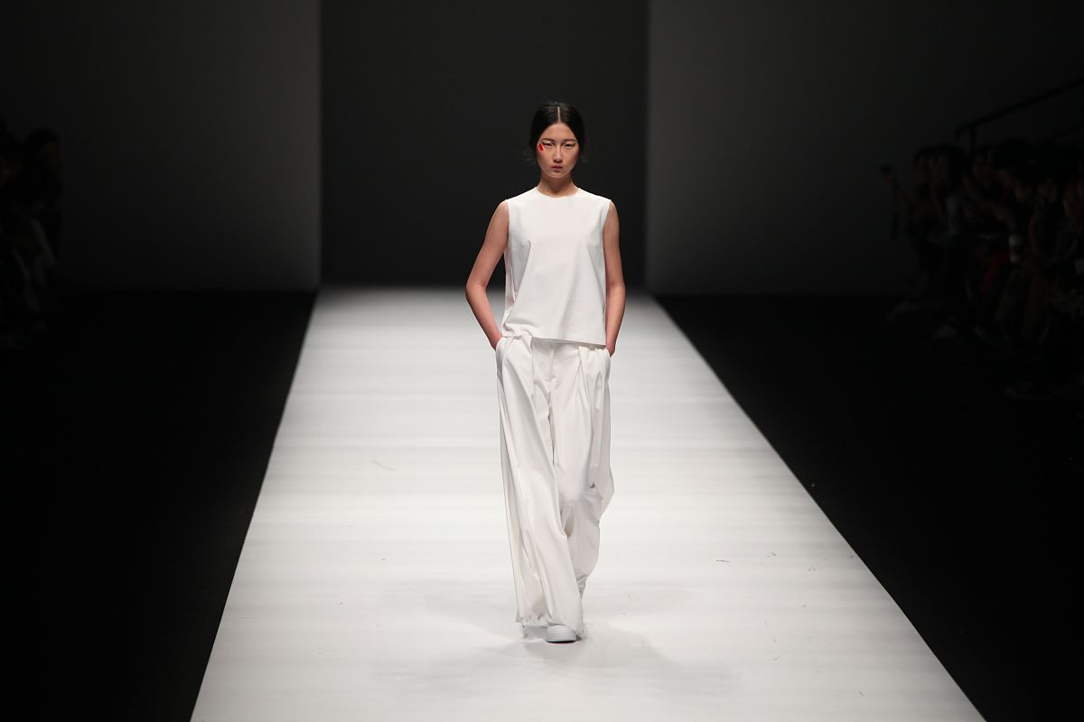 无限重生：一个男孩的奇妙旅程