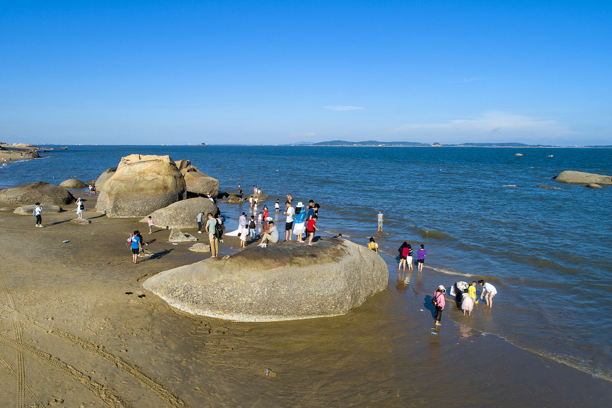 请帮我写1篇600字博客文章主题是：鼓浪屿景点