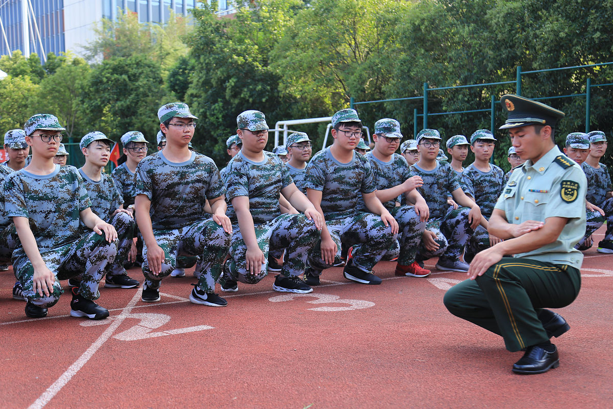 军训快讯：燃梦启航，砥砺前行