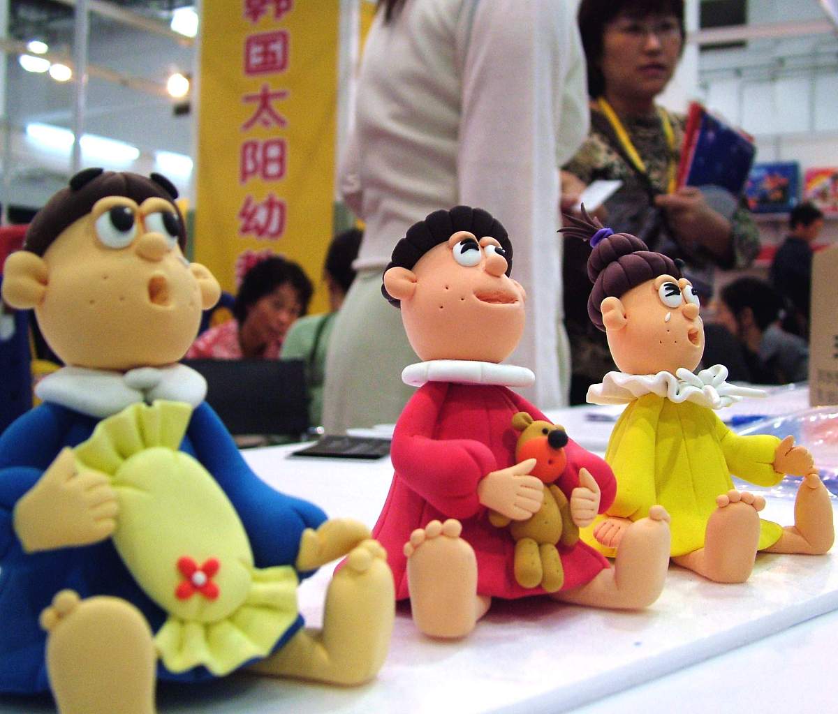 石膏娃娃涂色diy的目标及潜在用户