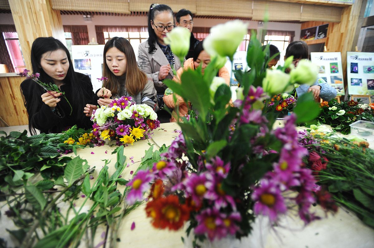 佳木斯市旅游职业学校特色课程之插花介绍