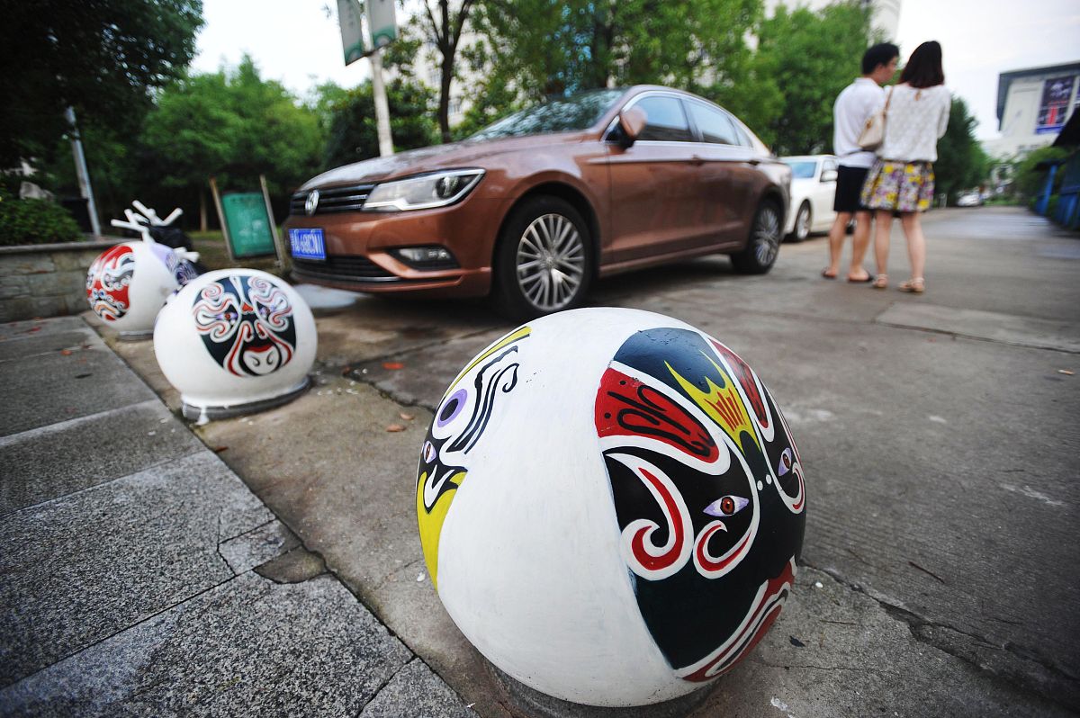 湖北3+2数控技术应用专业学校推荐，就业前景分析