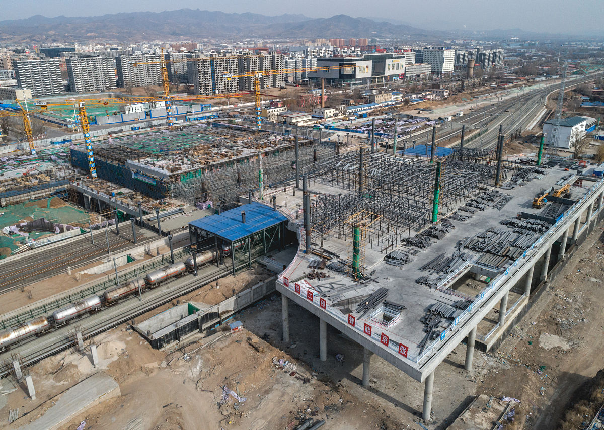 六盘水女生铁路学校推荐：2020年热门选择及职业发展方向