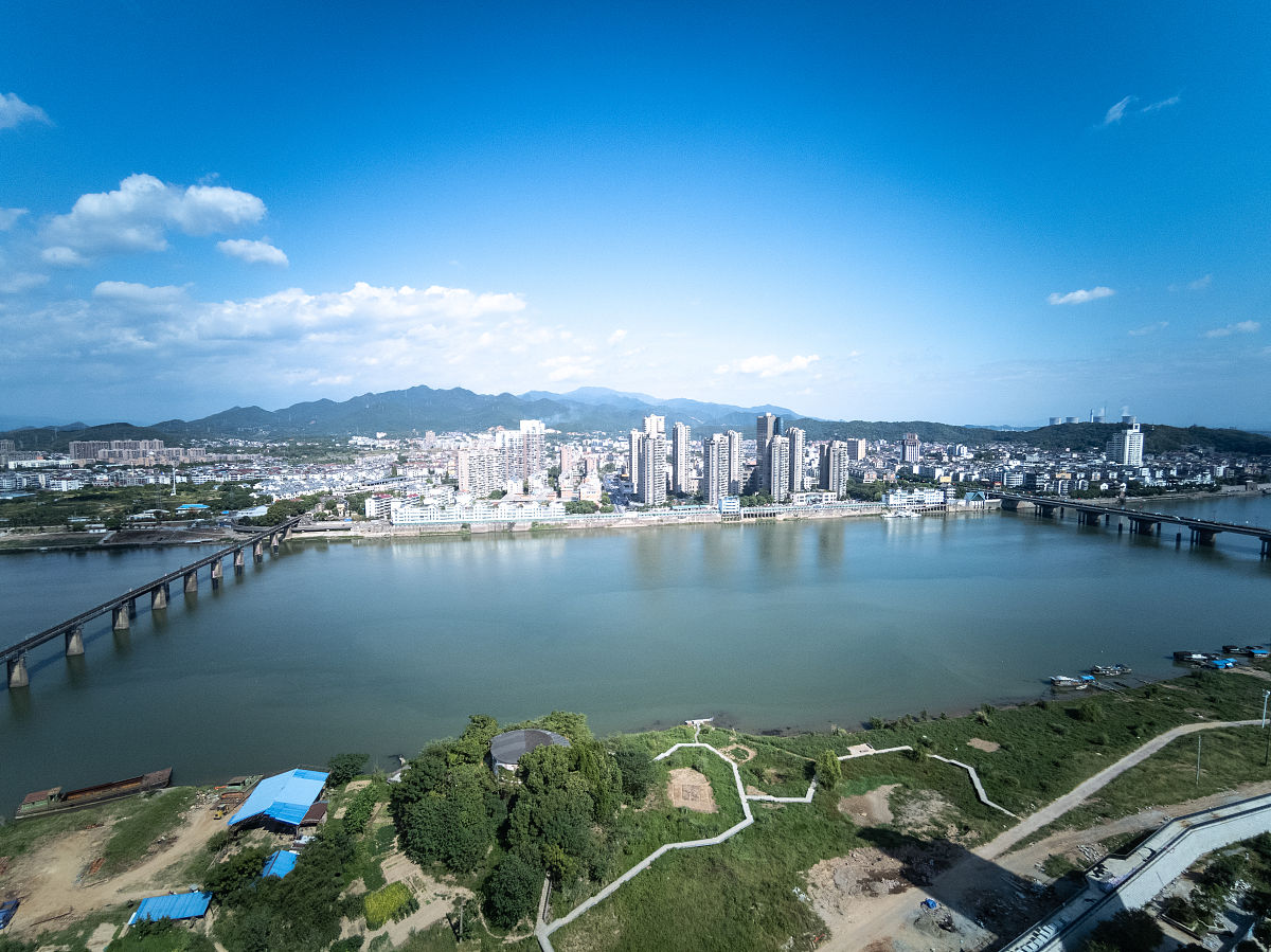 2019年9月22日,浙江衢州兰溪城市风光.