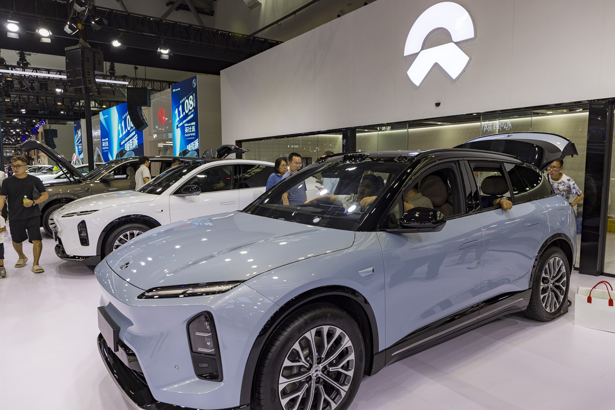 阿维塔汽车：探索智能豪华新能源汽车品牌