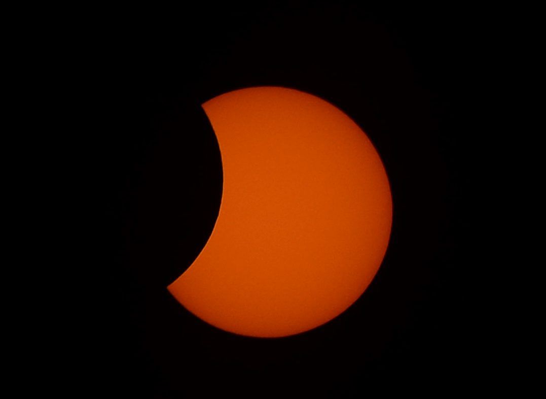 当地时间2015年3月20日,欧洲各国迎来日食景观.the eclipse as seen f