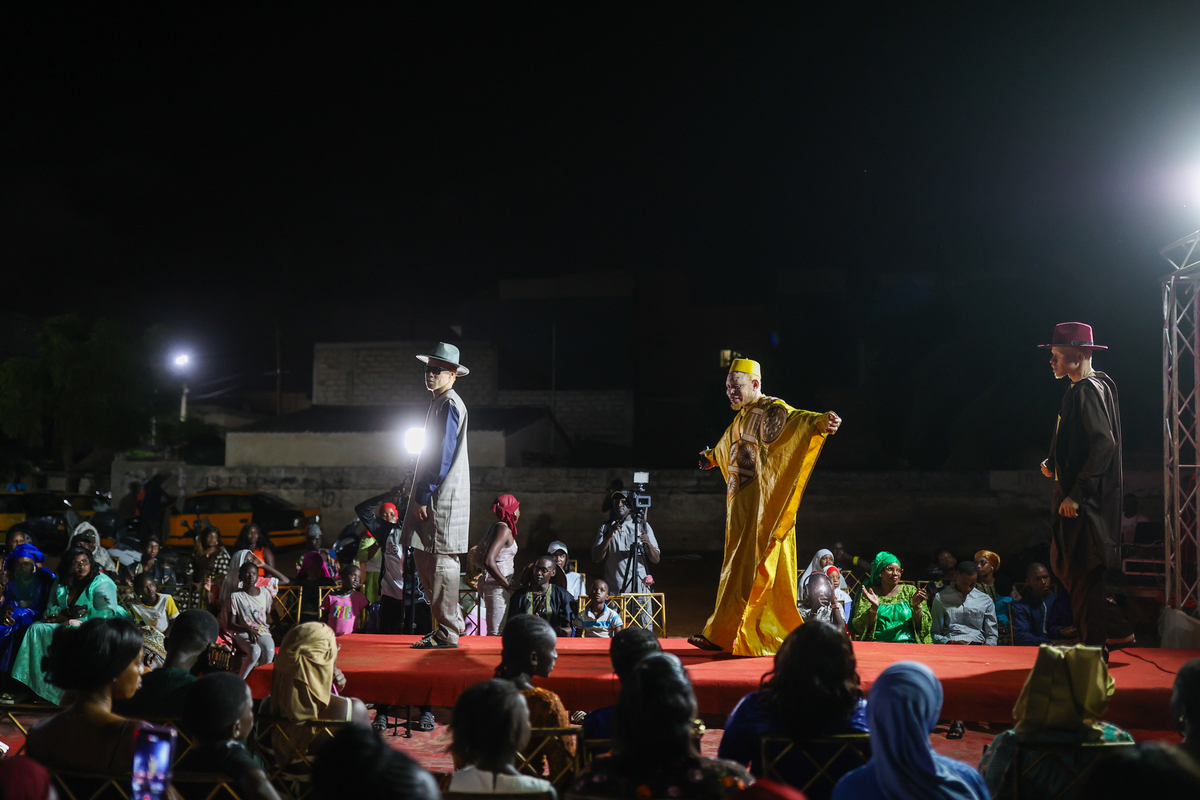 请为我描述《印象·丽江》