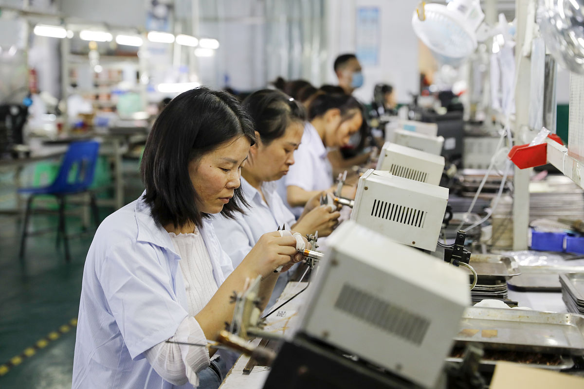 惠州市新华印刷职业技术学校：机修电工就业前景广阔