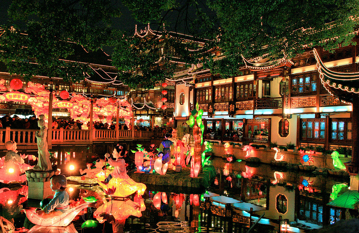 你能以为什么中国现代化建设不能走西方国家现代化的老路为题写一篇3000字论文吗继续