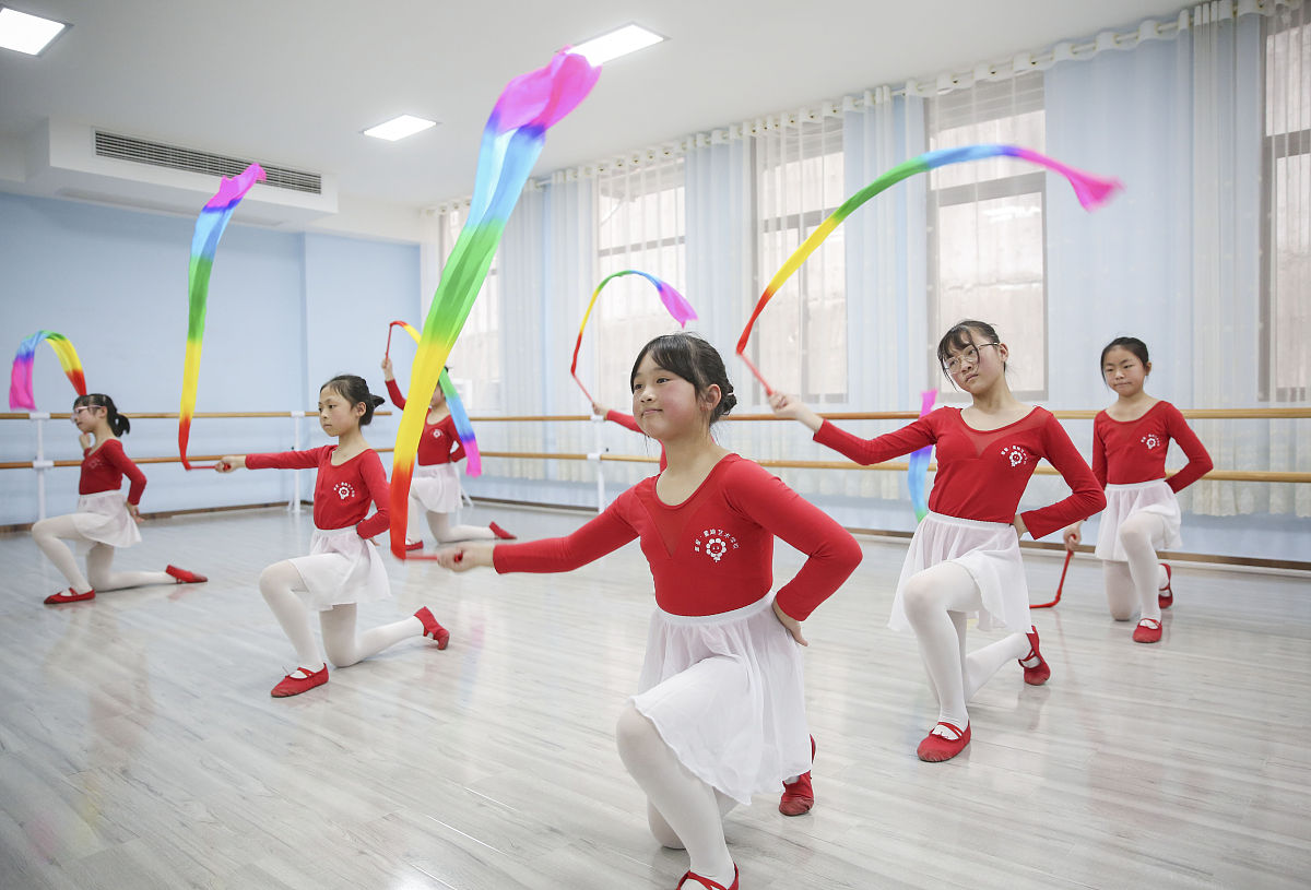 成都国演艺术学校官网地址查询 - 如何找到学校官方网站