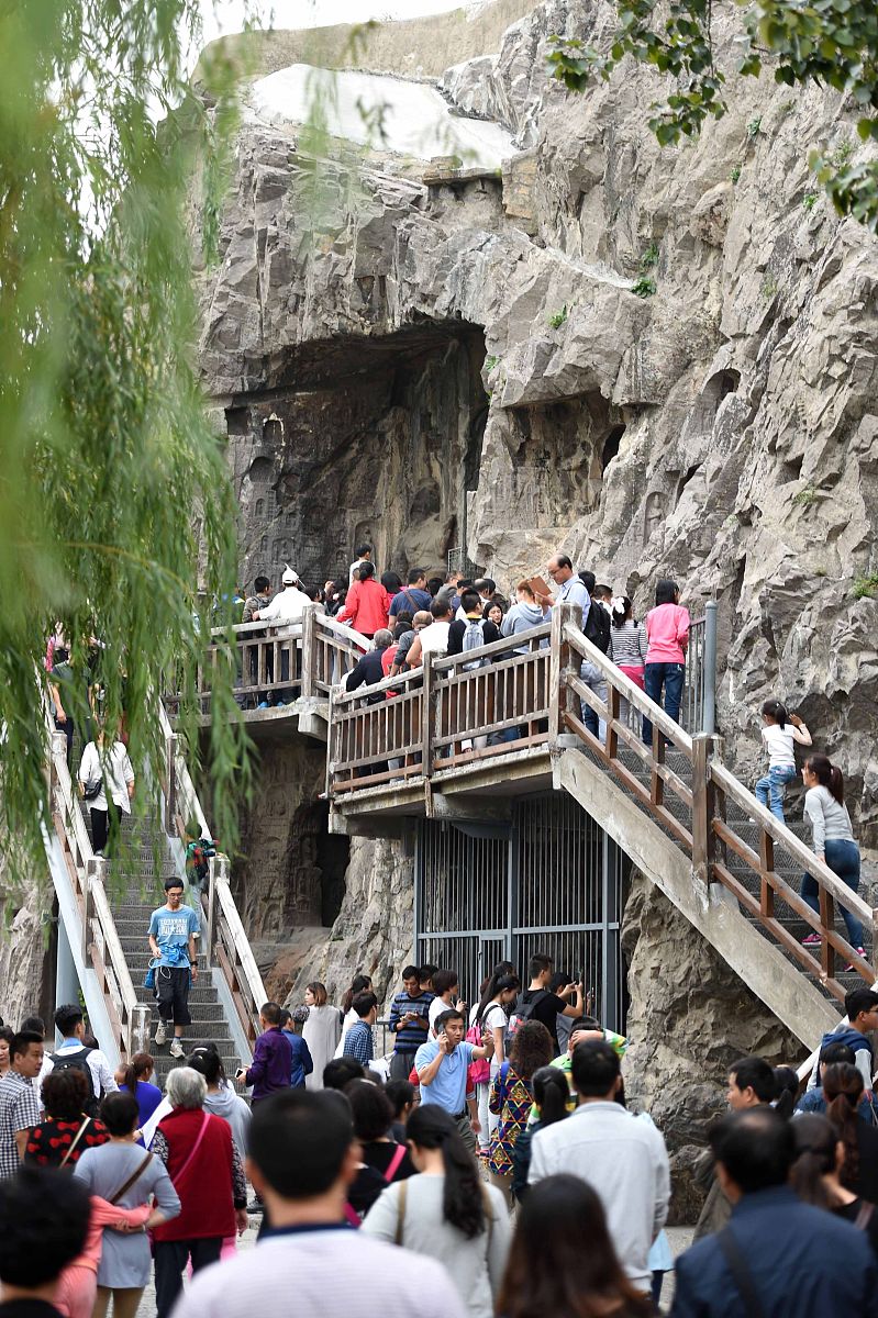 生成一份五一河南省内自驾旅游的规划