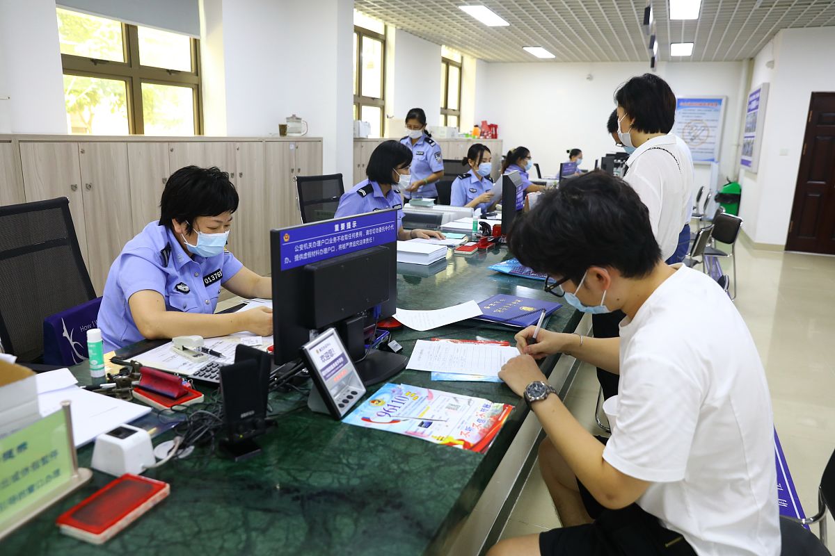 南宁档案扫描外包服务 | 专业数字化处理，高效安全