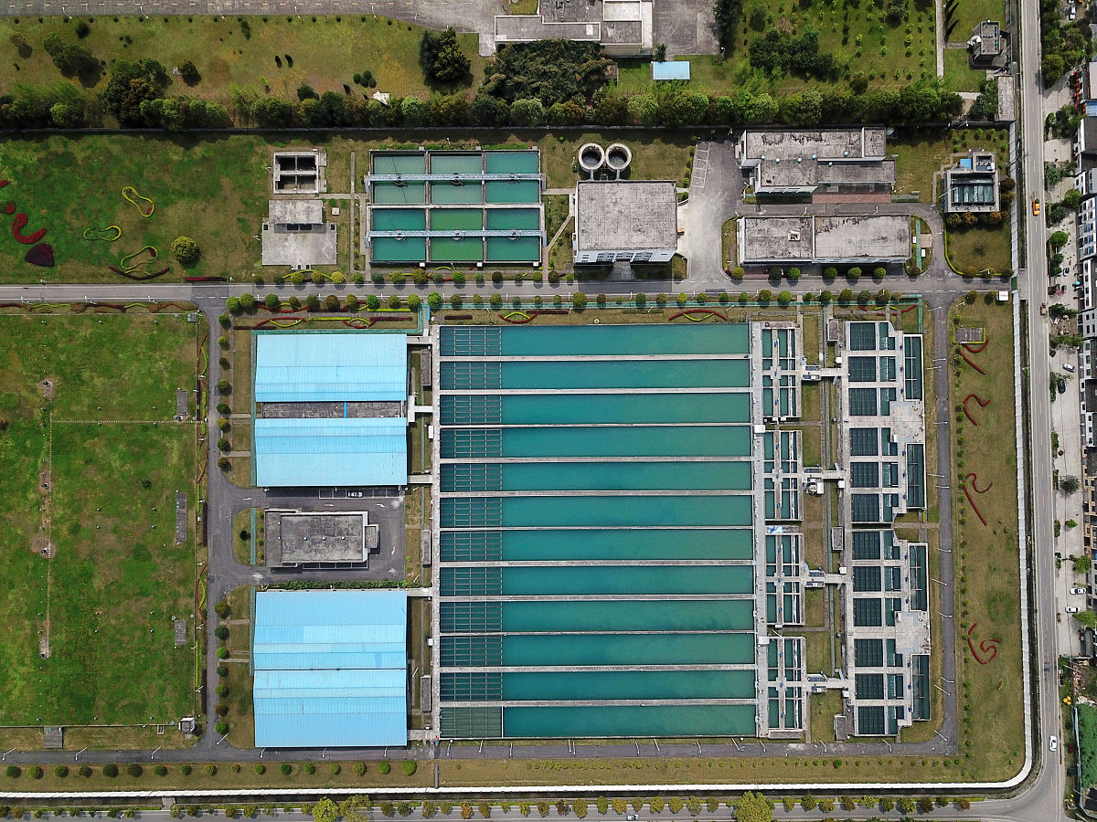 城镇污水处理厂平面设计原则：规划、流程、安全、环保、经济