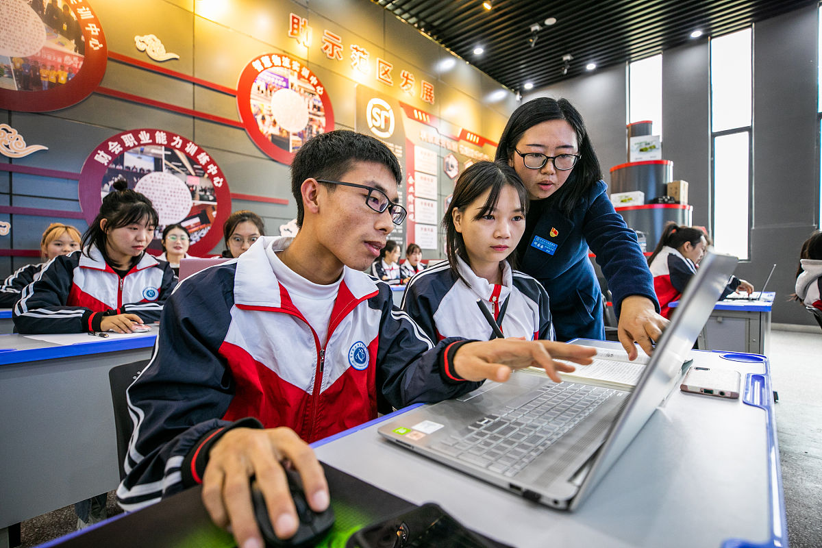 贵州职业技术学院无人机应用技术专业就业前景怎么样？