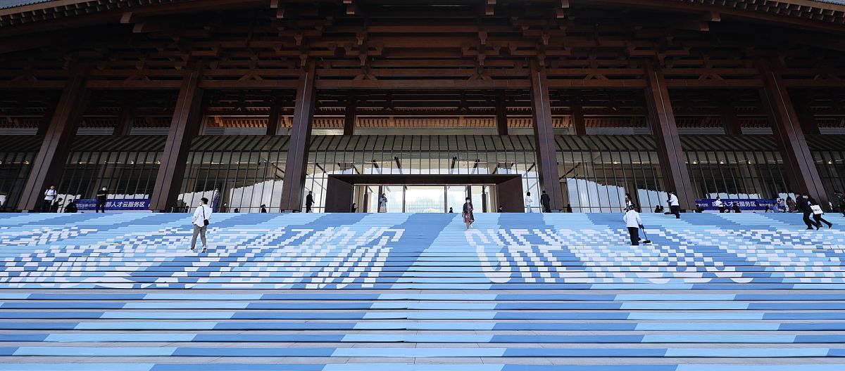 成都2021年中专卫校招生