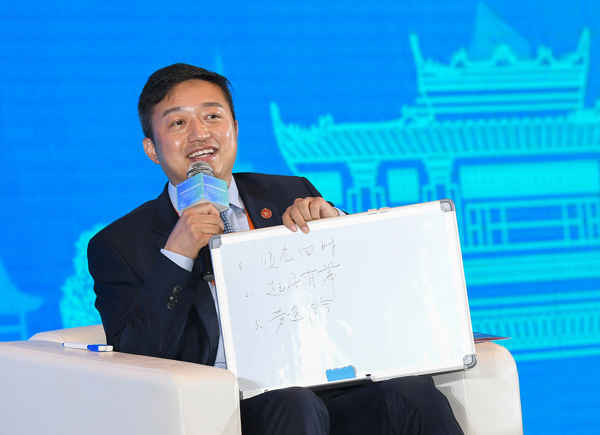 假设你是到镇巴调研民营经济高质量发展情况的干部请写一篇关于民营经济高质量发展的调研报告