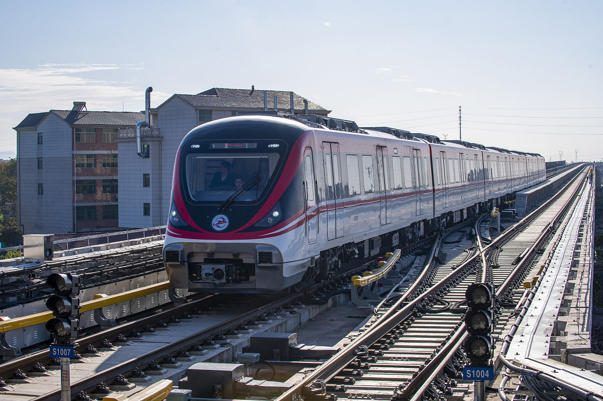 安徽轨道交通学校学费一年多少钱？-2023最新收费标准