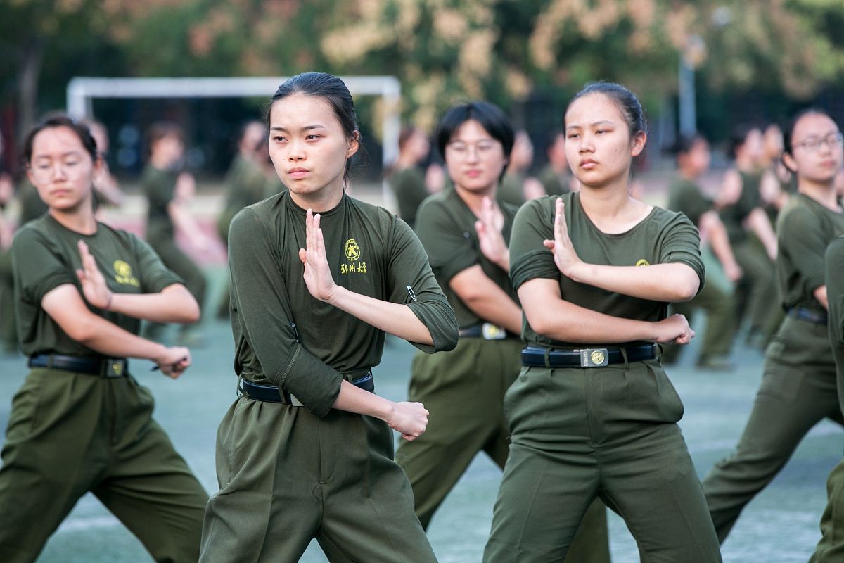 北京市军乐艺术学校招生简章 - 培养优秀军乐人才