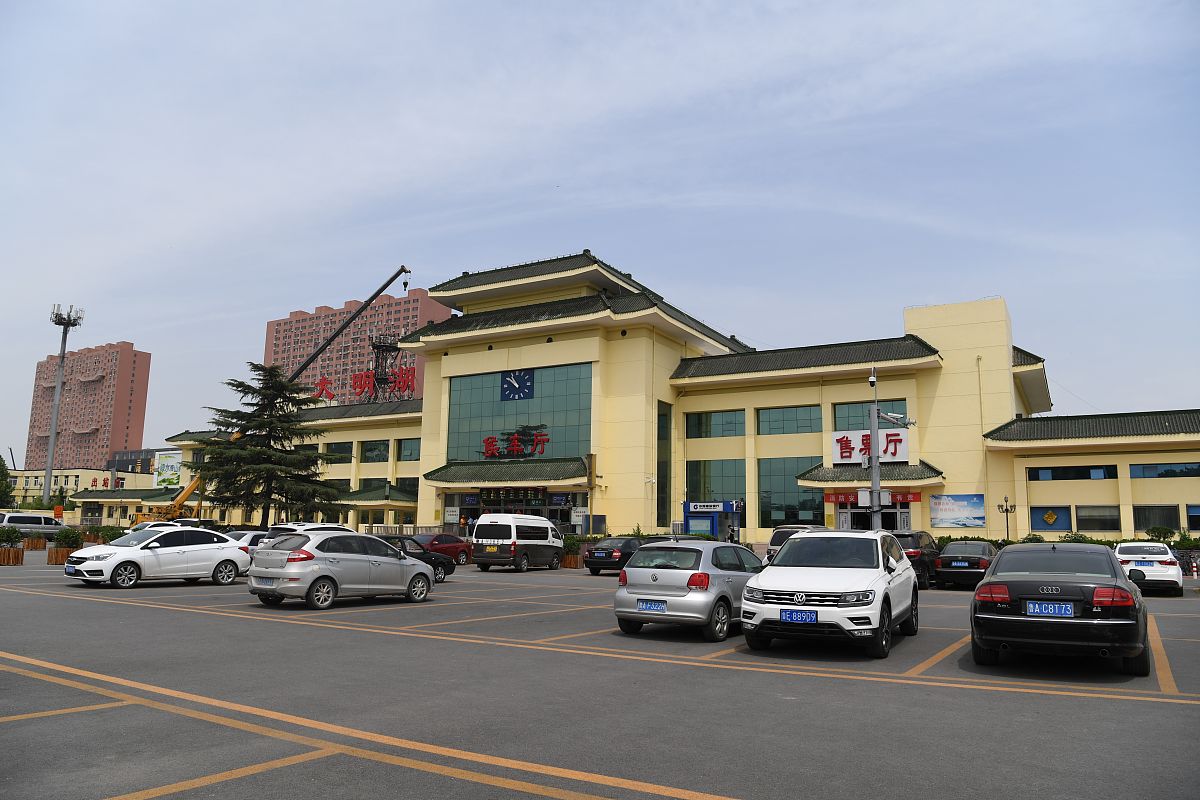 大明湖汽车站在哪回答+拓展