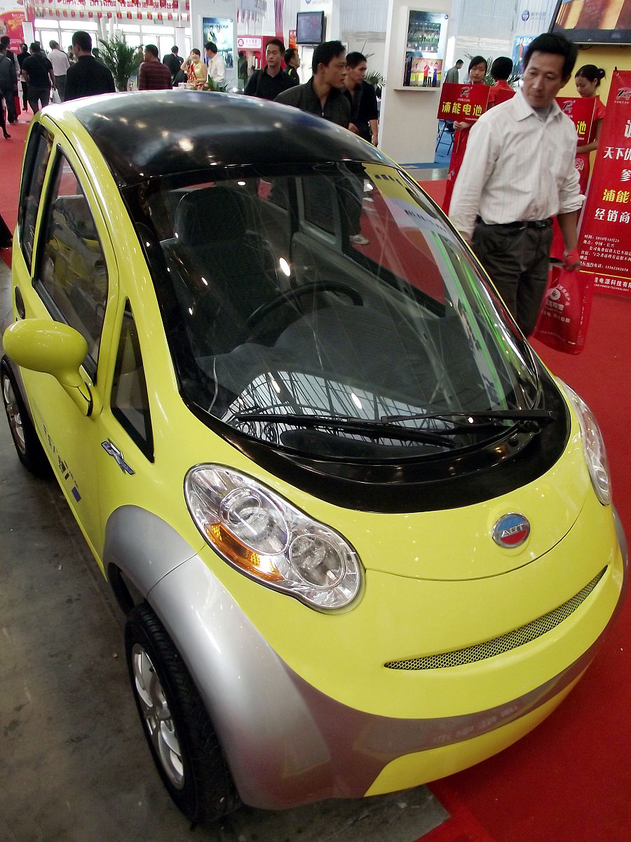 山东电子职业技术学院新能源汽车技术专业涉及哪些课程