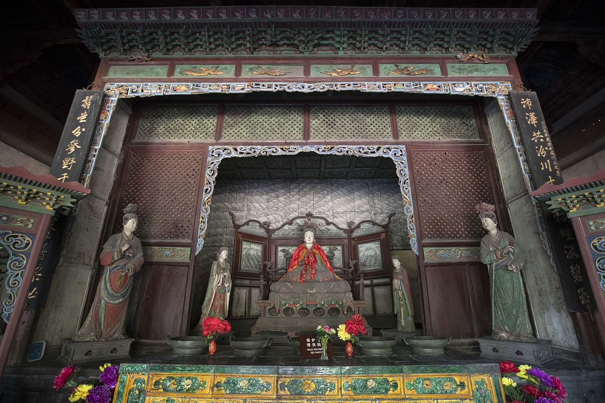 太原现代化城市旅游攻略：景点推荐、文化体验