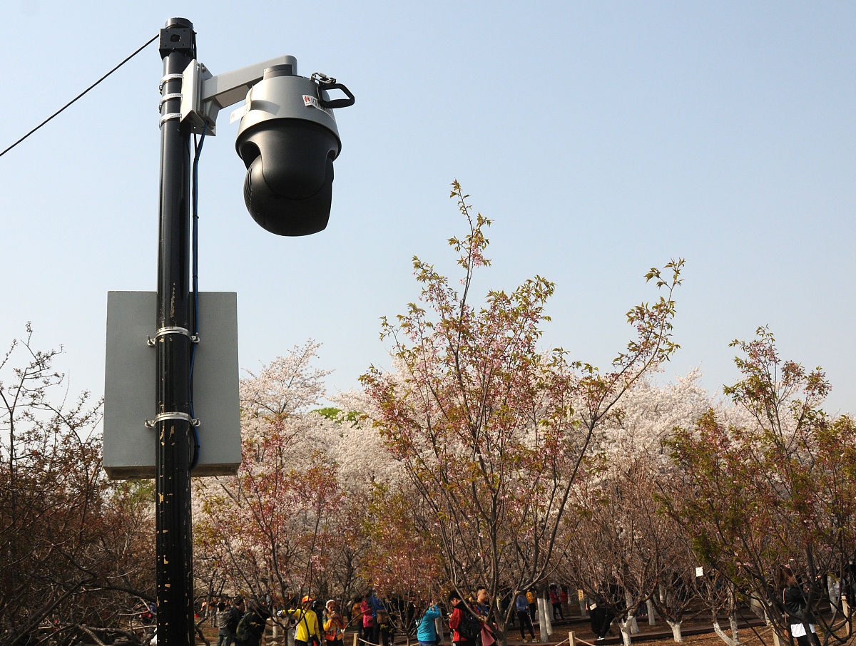 2019年3月26日,北京玉渊潭公园园区内安装的5g高清摄像头.