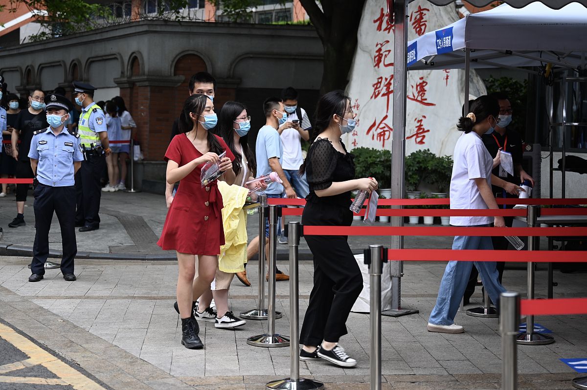 (如需下载使用,请务必署名:红星新闻 刘海韵/视觉中国)2020年7月7日,