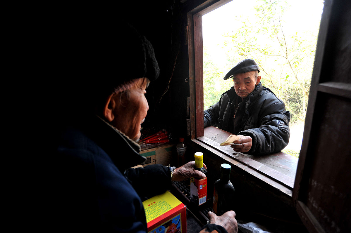 南充卫校2023年招生政策解读：分数线、考试科目、录取条件