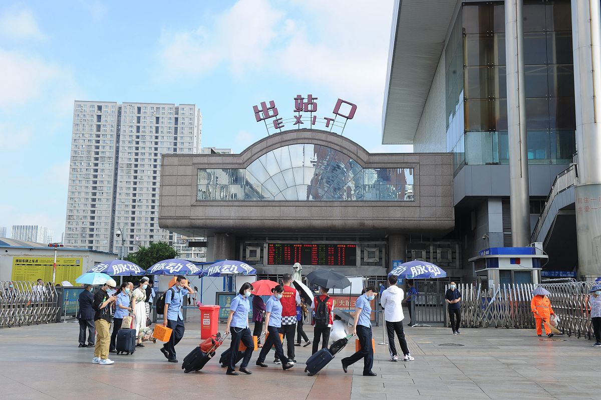 成都铁路学校：独特位置，培养铁路人才的摇篮