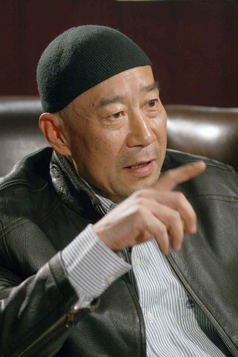 (摄影师要求图片价格为每张100元)2007年4月19日,上海,电视连续剧《高