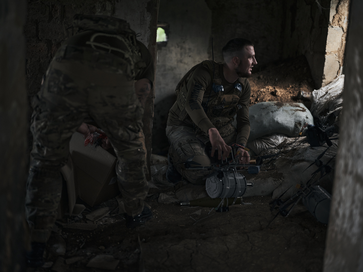 “自己淋过雨，也要为他人撑把伞”的英雄：张三的安定区