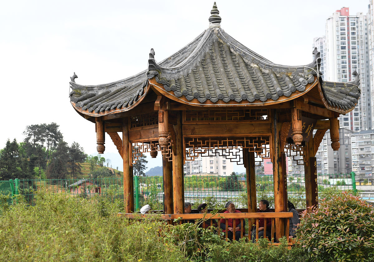 chatgptHello! How may I assist you todaySure Im here to help What can I assist you with today铝合金凉亭怎么计算价格