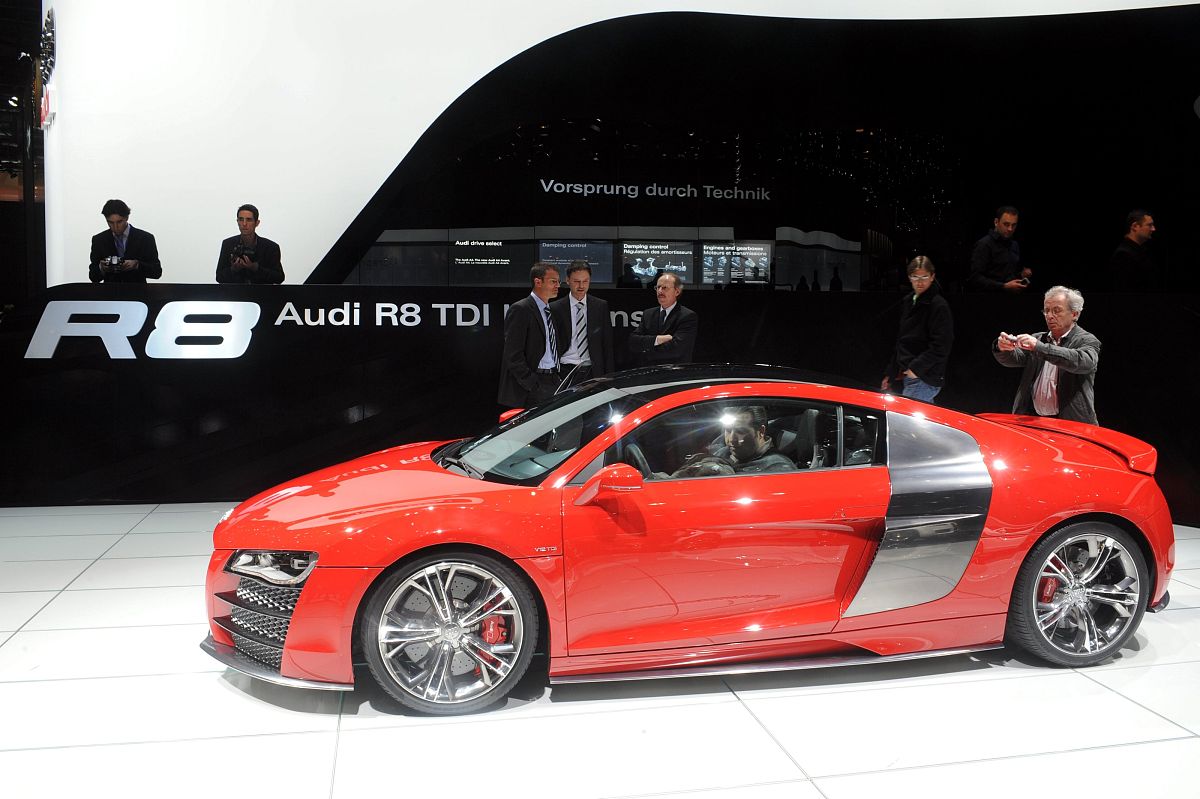 2008年3月4日,瑞士日内瓦,第78届日内瓦车展开幕.奥迪r8tdi le mans  