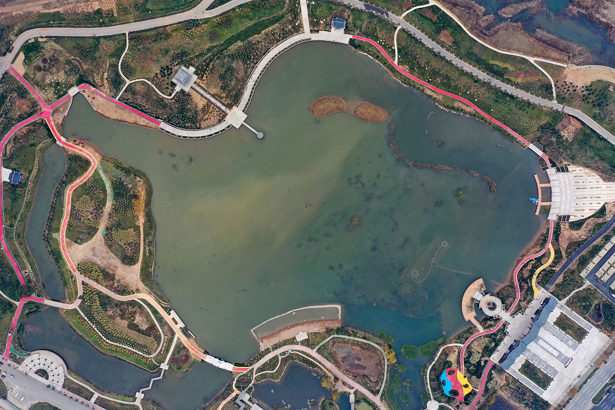 河北省磁县岳城镇辖21个行政村：岳城村、张屯头村、傅屯头村、刘屯头村、王屯头村、东风寨村、大庄村、小庄村、马家坟村、里青村、旺南村、香水村、水鱼岗村、马水涧村、南神岗村、钟离村、梧桐庄村、漳村村、界段营村、柿园村、潘汪村 镇人民政府驻岳城村。请帮我规划一条从安阳市出发的线路能开车高效的转一圈谢谢