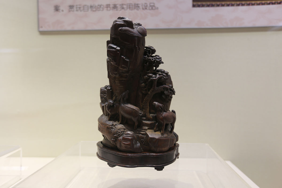 2014年11月13日,辽宁省沈阳市,沈阳故宫博物院推出《清玩雅韵——清宫
