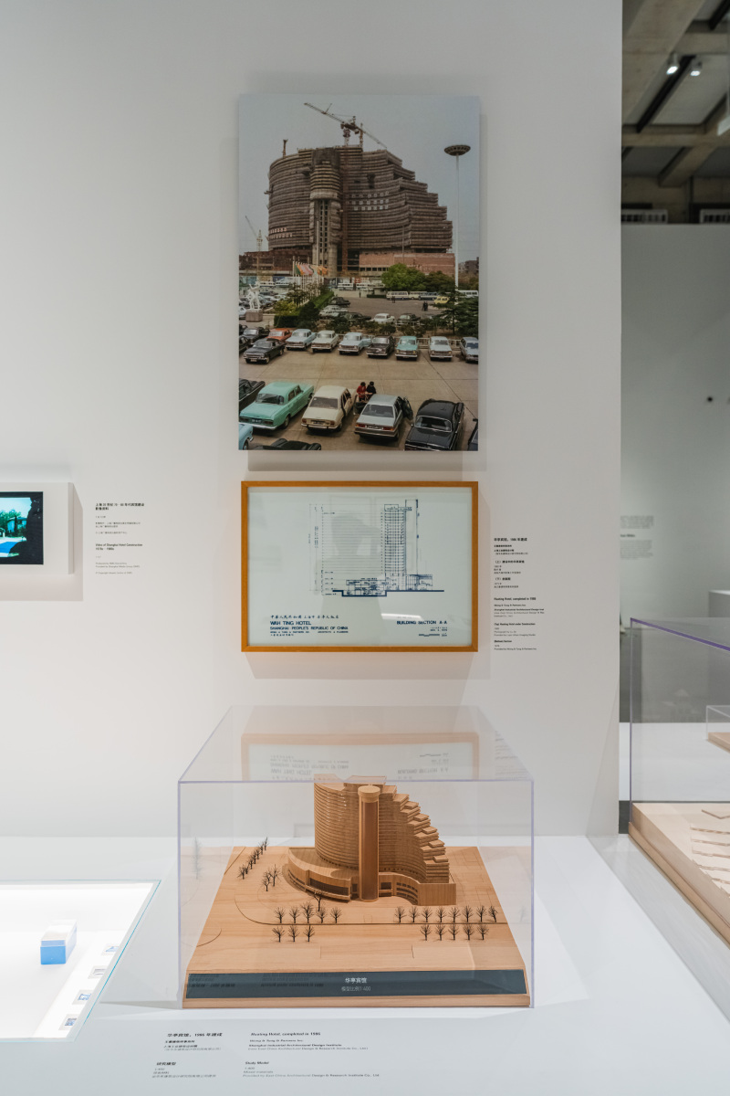 Disorientation and Art: A Journey of Exploration